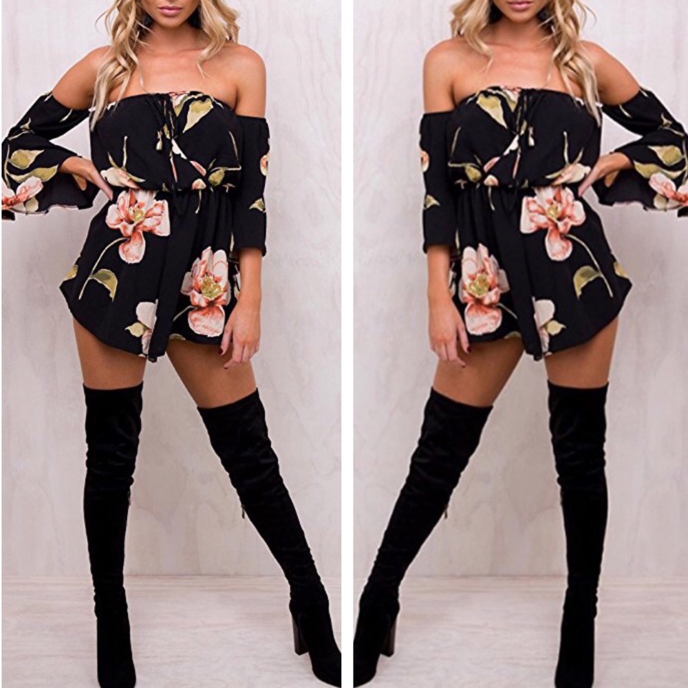NWT Long Sleeves Floral Print Romper - Picture 2 of 7